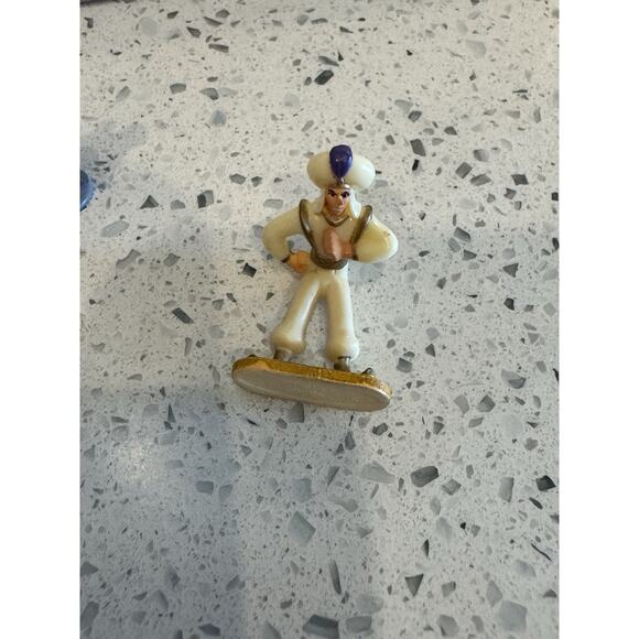 Lot 90s Mini Figures Small Soldiers Aladdin Pocahontas Power Rangers Zeo Zord - Picture 5 of 16